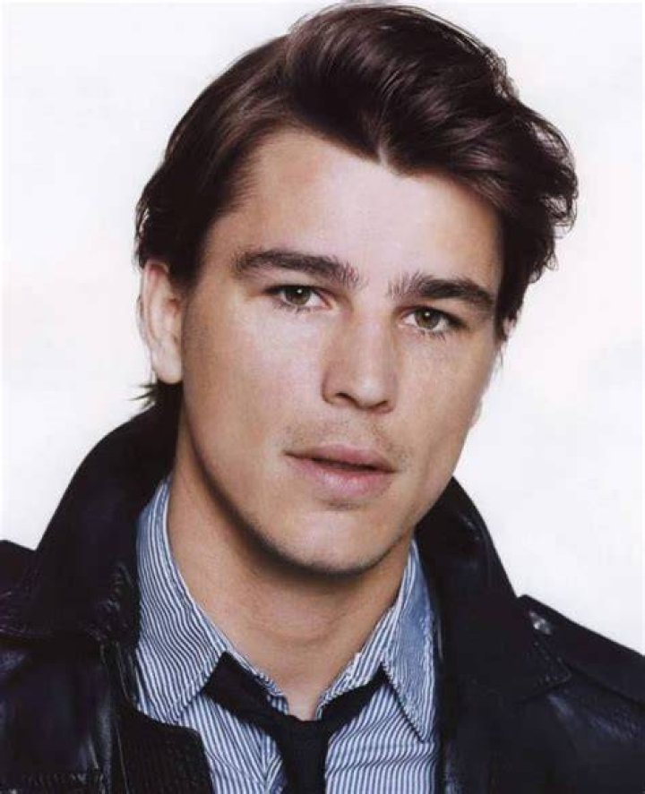 12 Actors Who Randomly Left Hollywood Page 6 of 6