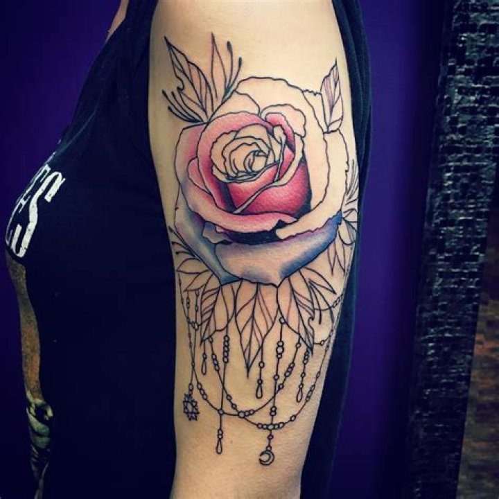 125+ Stunning Arm Tattoos For Women Meaningful Feminine Designs