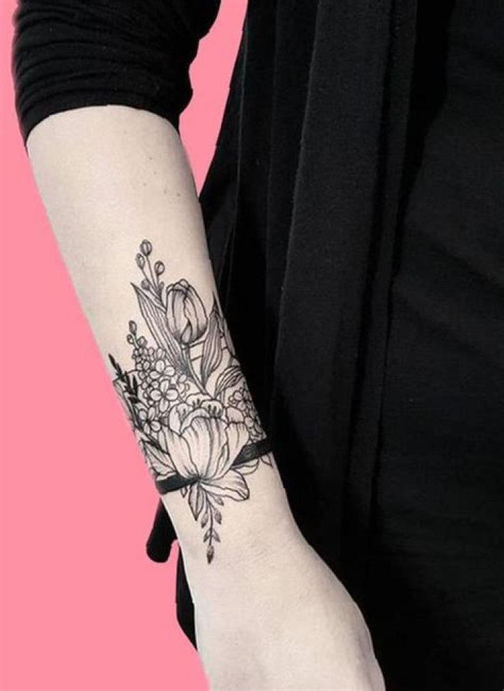 35 Inspiring Arm Tattoo Design Ideas for Women 2020 SooShell
