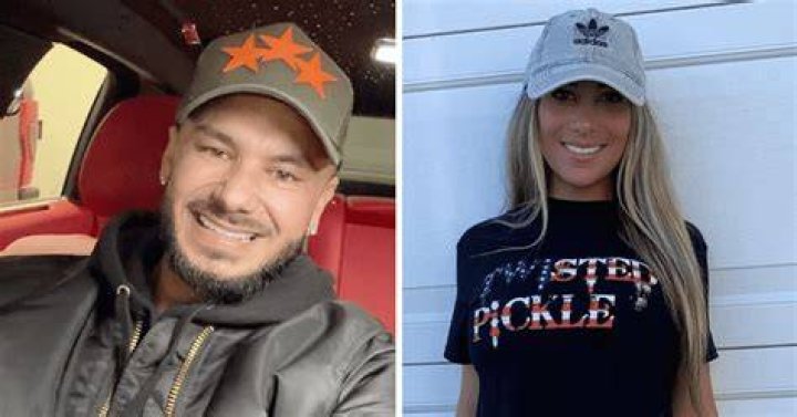 Amanda Markert tries to sell Pauly D's texts asking for abortion