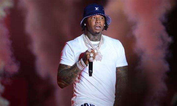 American Rapper Moneybagg Yo Age, Height, Weight, Net Worth 2020