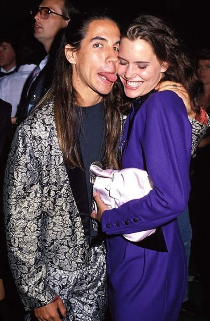 Anthony Kiedis trades Helena Vestergaard for Wanessa Milhomem Anthony