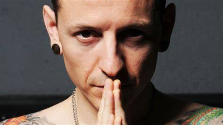 Chester Bennington, Whose Cathartic Anger Fuelled Linkin Park, Dies at