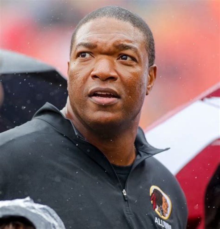 Chris Samuels Bio NFL, & Net Worth [ 2024 Update] Players Bio
