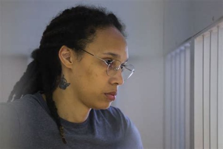 Condenan a Brittney Griner a 9 a&ntilde;os de prisi&oacute;n en Rusia por contrabando