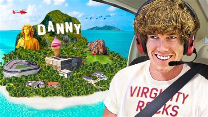Danny Duncan (Youtube Star) Wiki, Biography, Age, Girlfriends, Family