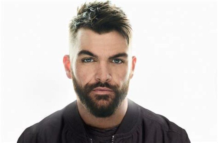 Dylan Scott Salutes His Idol Keith Whitley on EP Exclusive
