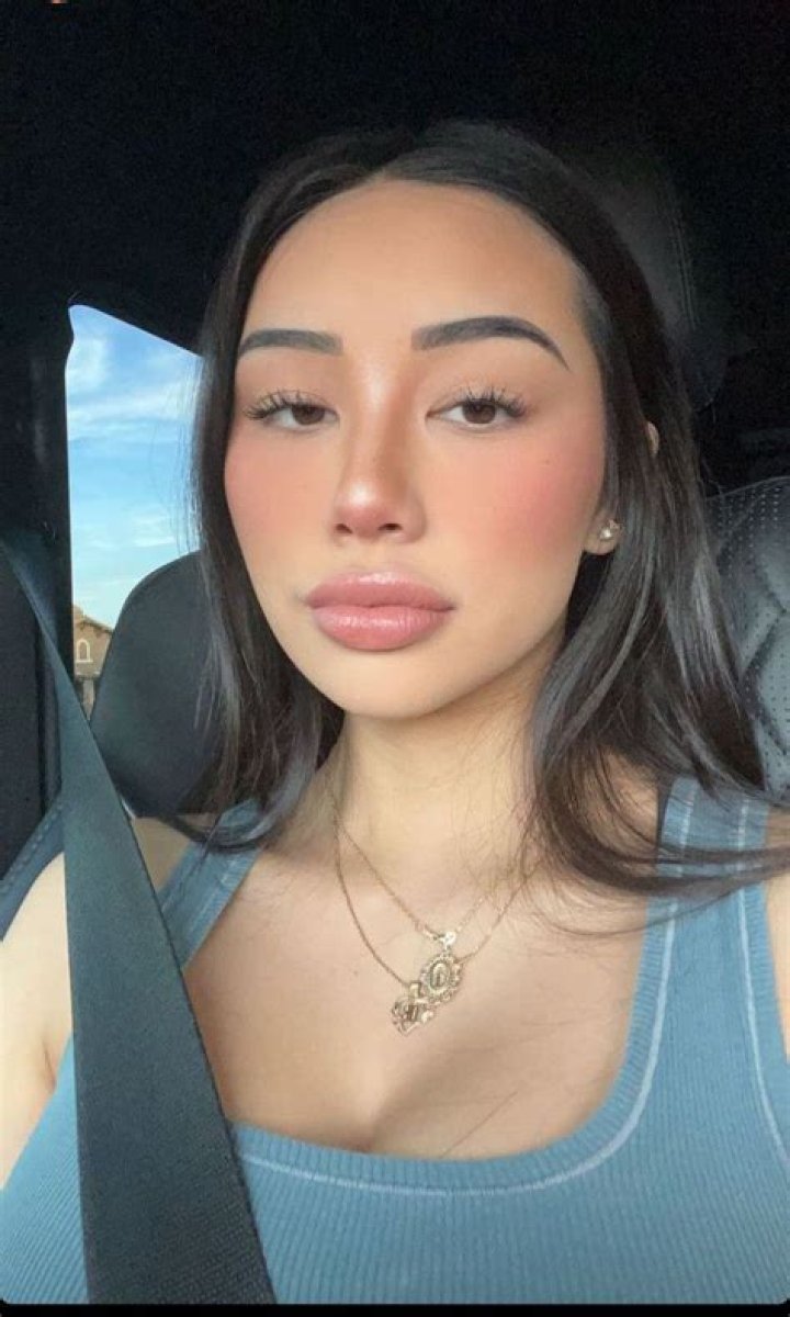 Ellerie Marie (21 Years Old) Wiki, BF, Ethnicity, Height, Weight, Age