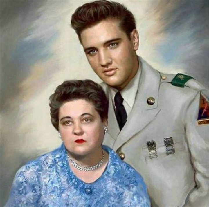 Elvisova Mama Smrť Kv&ocirc;li Komplexom? Venu&scaron;a D&aacute;mske Odevy Veľ. 44 68