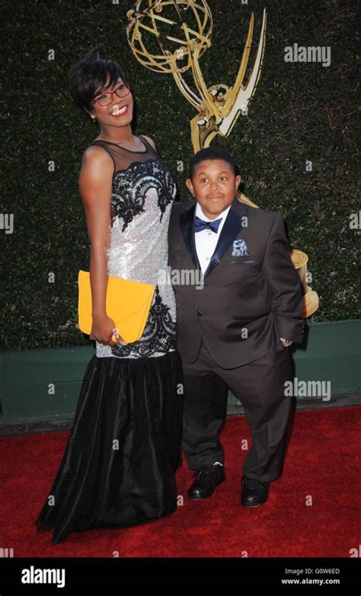 Emmanuel Lewis Married