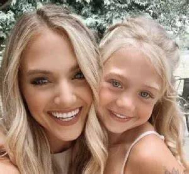 Everleigh Rose Smith Soutas Age, Dad, Birthday, Height & More