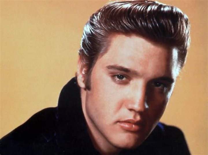 Famous People Wallpapers Top Free Famous People Backgrounds
