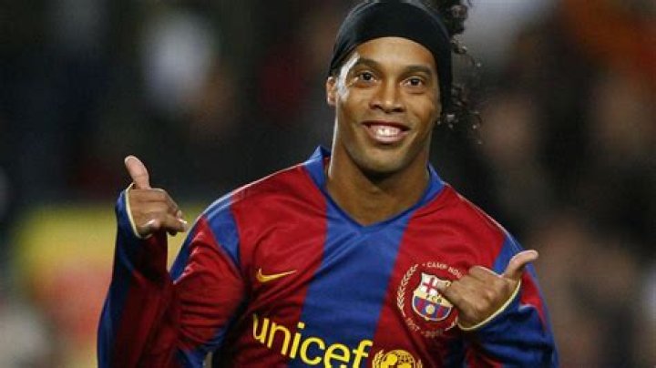 Former Barcelona Star Ronaldinho Had Perfect Answer When Asked About