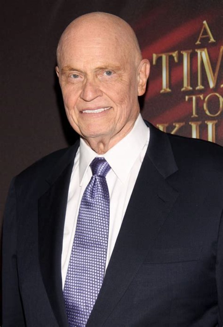 Fred Thompson's wife Adult sons never major part of will
