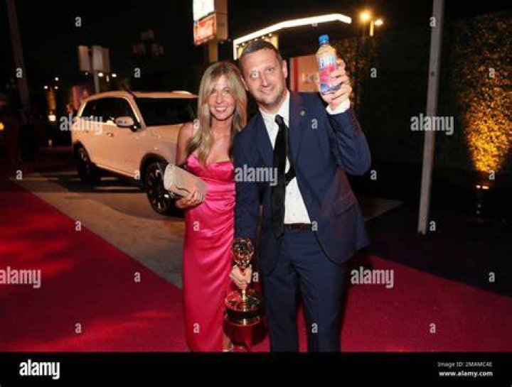 Heather Robinson Who is Tim Robinson wife?