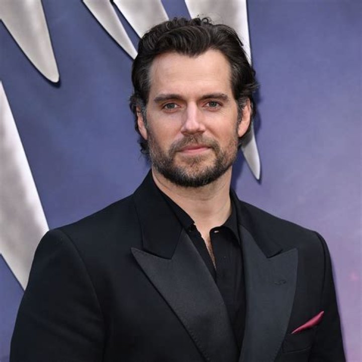 Henry Cavill’s Height Makes Sense, But Is he The Tallest Superman