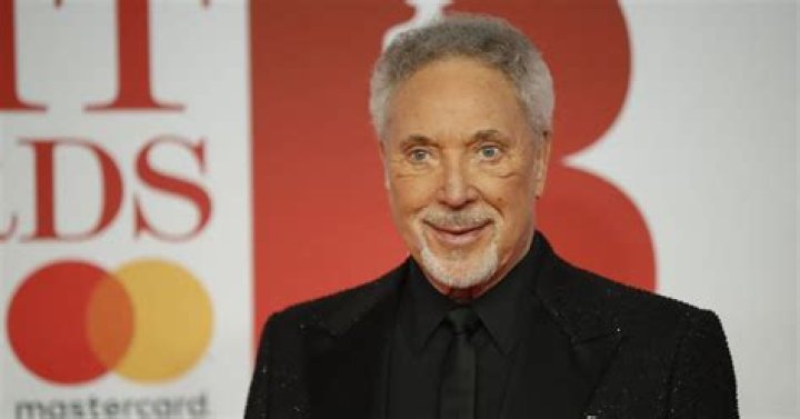 How old is Tom Jones and what is his net worth? The US Sun The US Sun
