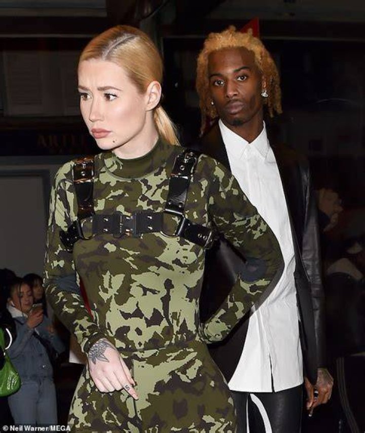 Iggy Azalea continues to fuel rumours she is engaged to US rapper