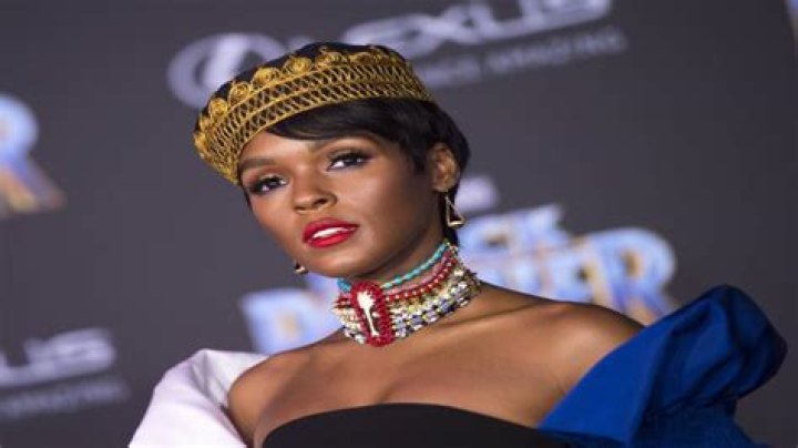 Janelle Monáe Bra Size, Age, Weight, Height, Measurements Celebrity Sizes
