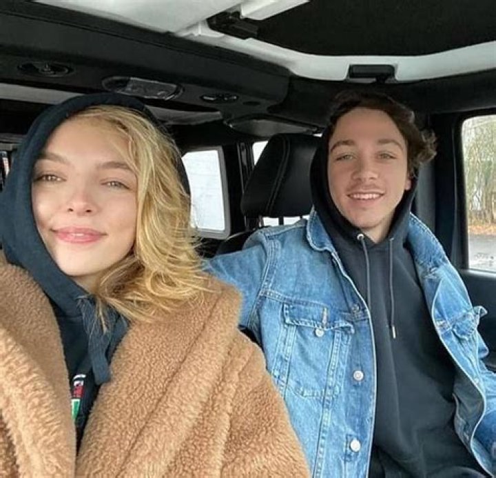 Jodie Comer Husband, Who Is James Burke? Height, Age