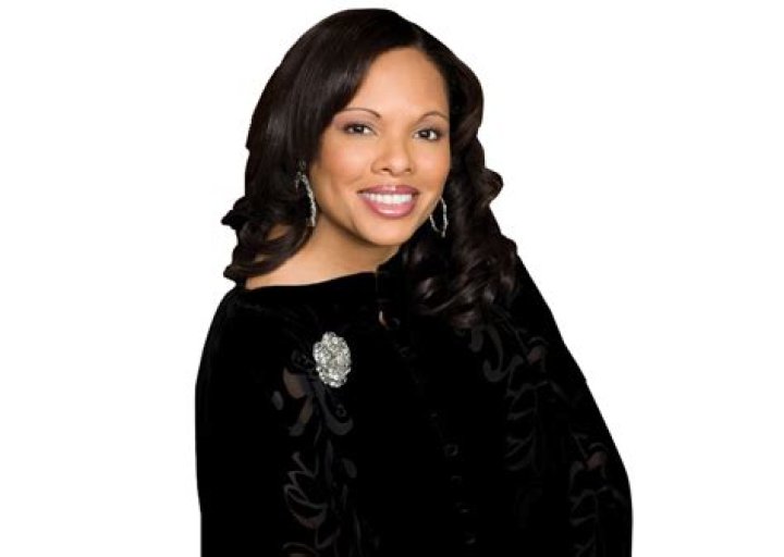 Justine Simmons Bio, Wiki, Net Worth, Married, Husband, Family, Age
