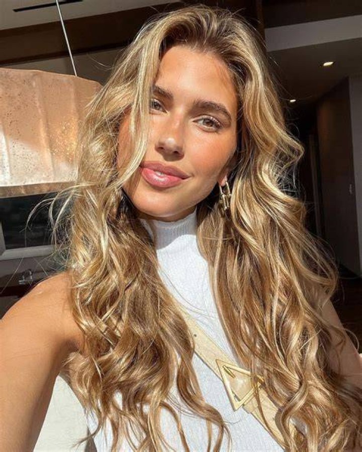 Kara Del Toro Instagram and social media 260 GotCeleb