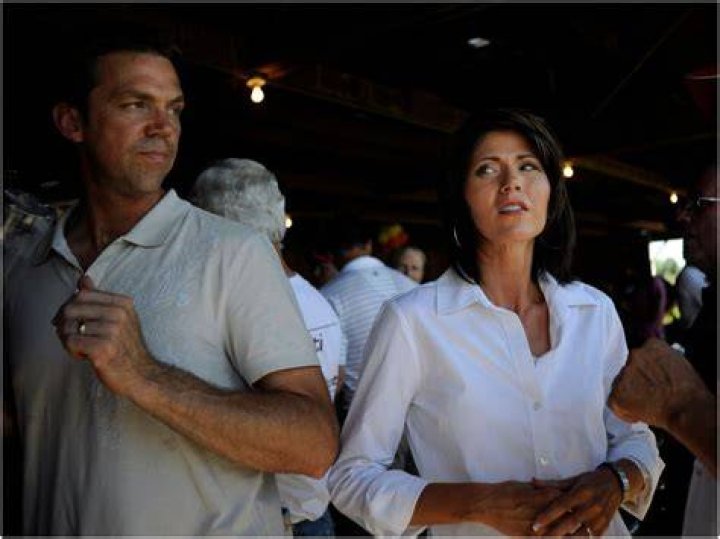 Kristi Noem Net Worth Husband Famous People Today
