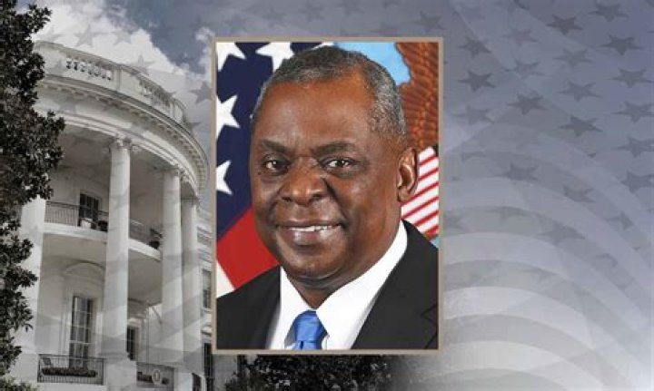 Lloyd Austin Awards count is 2