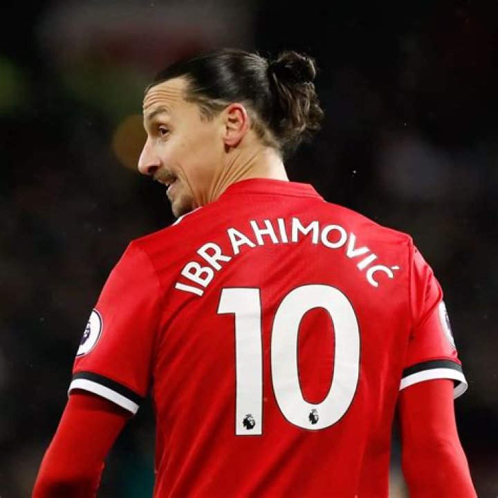 Manchester United will allow Zlatan Ibrahimovic to leave if he wants