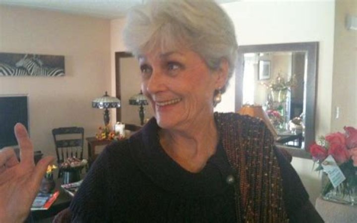 Marge Cooney Bio, Net Worth, Phil Donahue