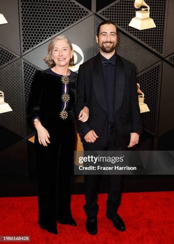 Meet Noah Kahan, the Grammy best new artist nominee making his mark in