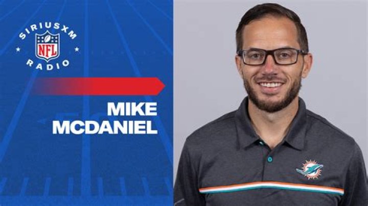 Mike McDaniel set to Miami Dolphins head coach