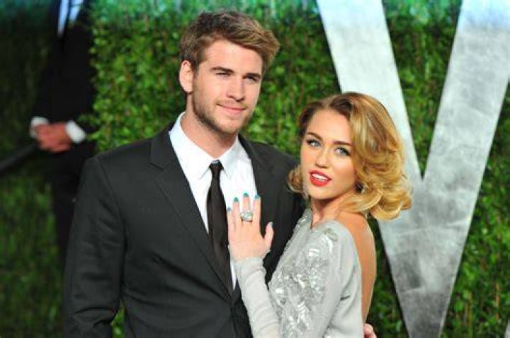Miley Cyrus and Liam Hemsworth 'to start a family in 2018' Daily Mail