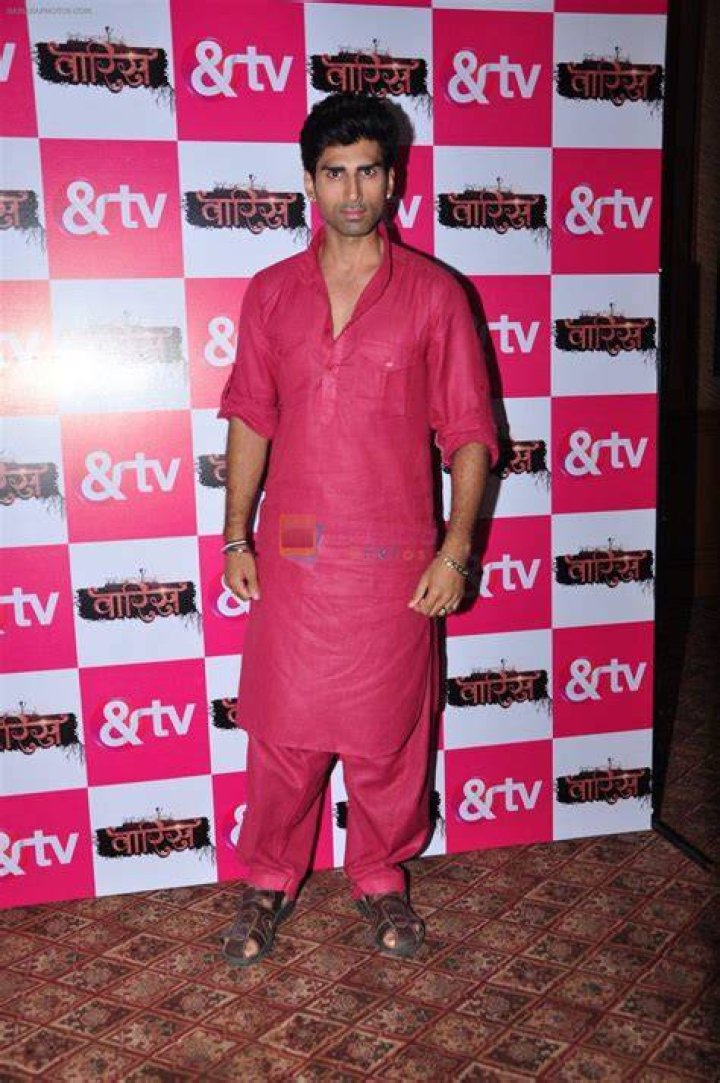Mohammed Iqbal Khan at Waris TV serial launch on 22nd June 2016