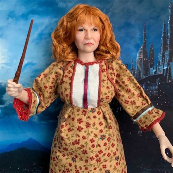 Molly Weasley II Harry/Albus Potter Wiki Fandom