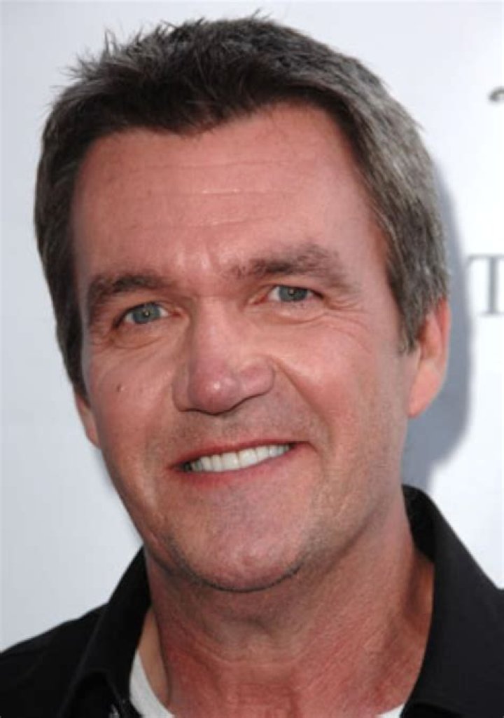 Neil Flynn Contact Information (Actor)