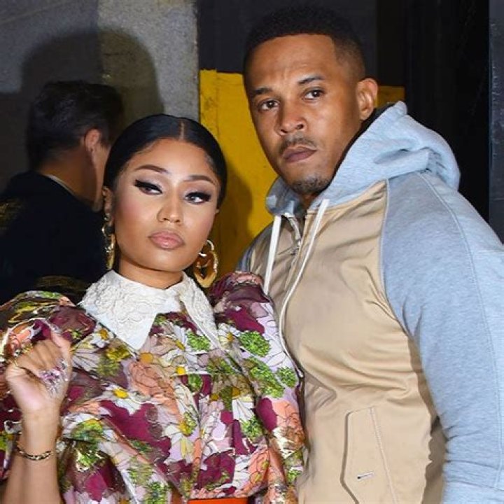Nicki Minaj confirms relationship with Eminem in Instagram post