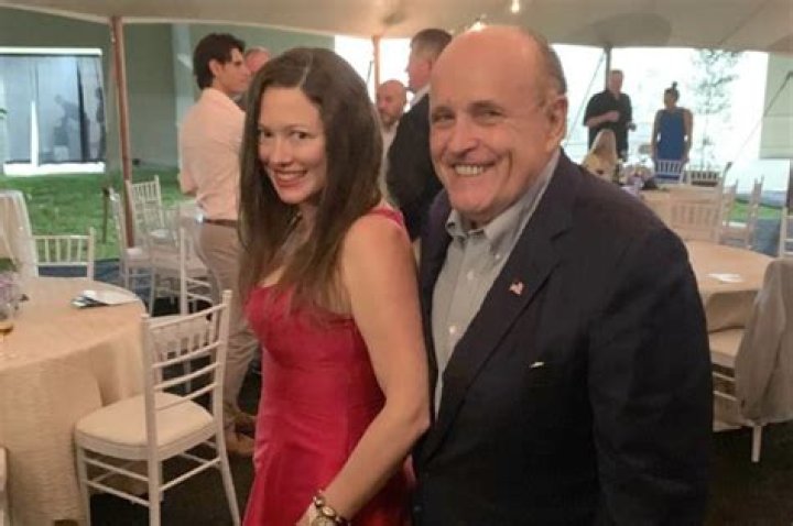 Noelle Dunphy meet Rudy Giuliani