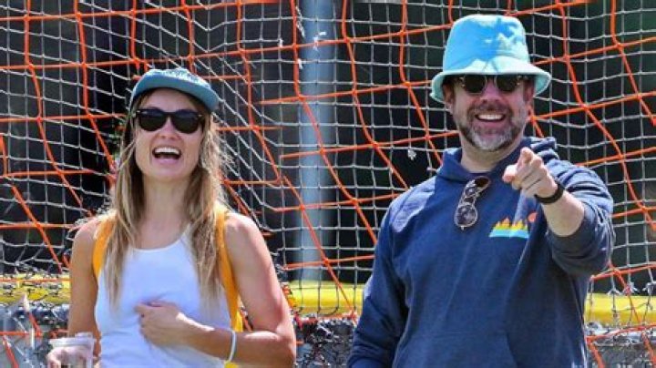 Olivia Wilde and Jason Sudeikis With Baby Son Out in New York City