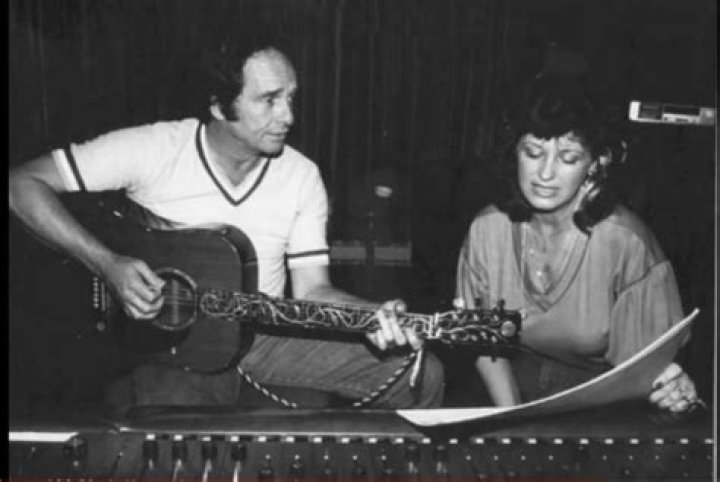 Pin by syl Stema on Merle Haggard Merle haggard, Bonnie owens