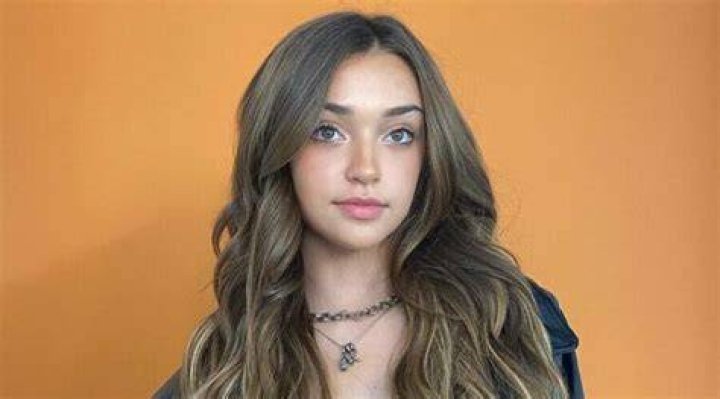 Presley Elise (TikTok Star) Wiki, Bio, Age, Height, Weight, Boyfriend