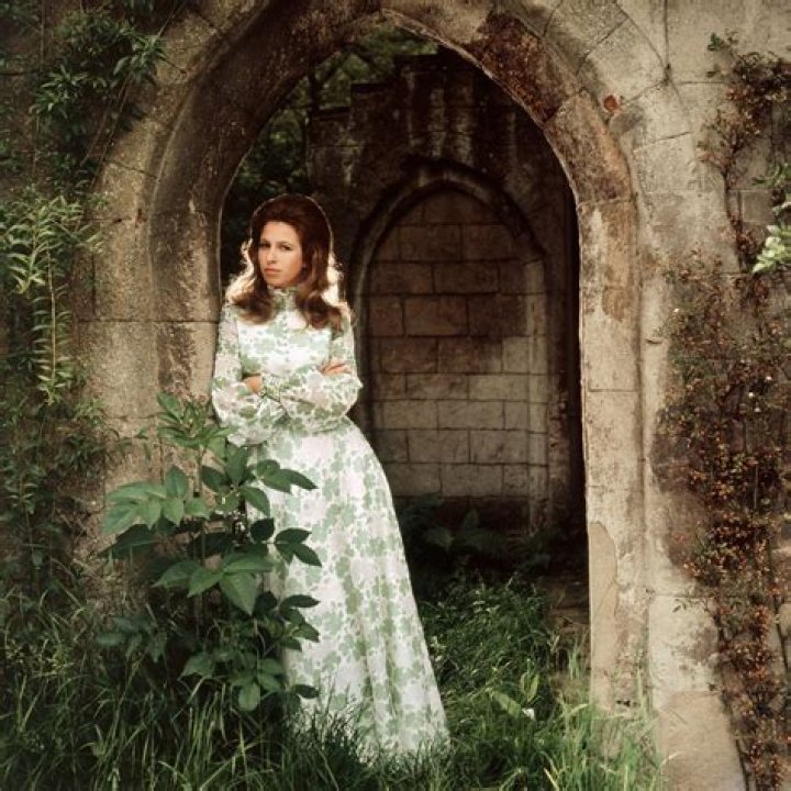 Princesa Anne e a capa da Revista Vogue MiscelANA