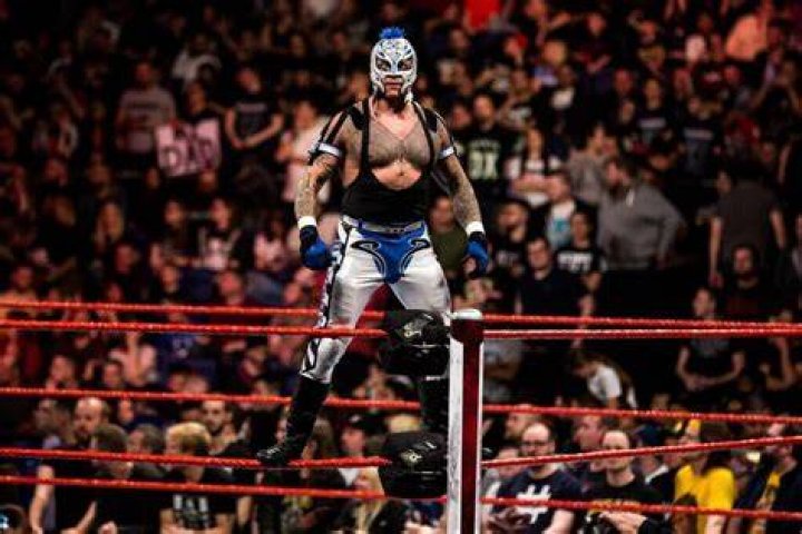 Rey Mysterio height How tall is The Biggest Little Man? FirstSportz