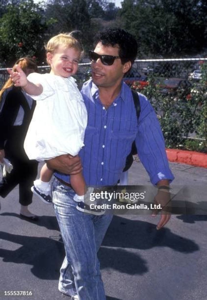 ROBERT HEGYES with daughter Cassondra Hegyes , Gabe Kaplan and Ron