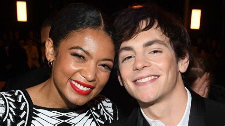 Ross Lynch Tying Jaz Sinclair’s Hair Is the Cutest Thing You’ll See