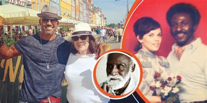 Shemar Moore Defended Biracial Background &mdash; Mom Raised Him Alone as He