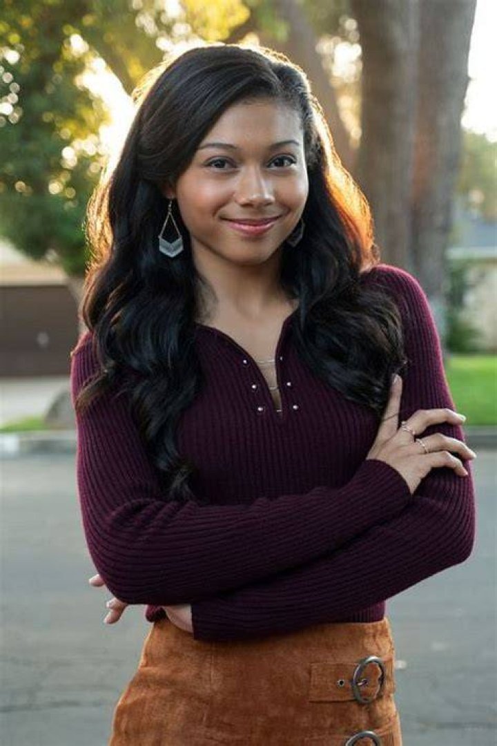 Sierra Capri On My Block (2018) Wiki FANDOM powered by Wikia