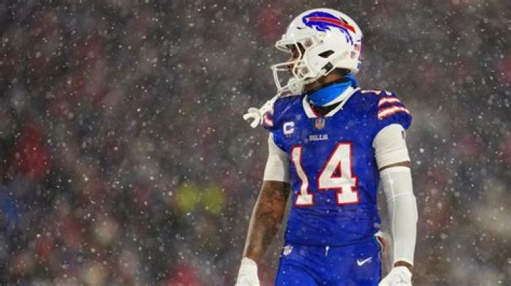 Stefon Diggs' Brothers Career & Net Worth [2023 Update] Players Bio