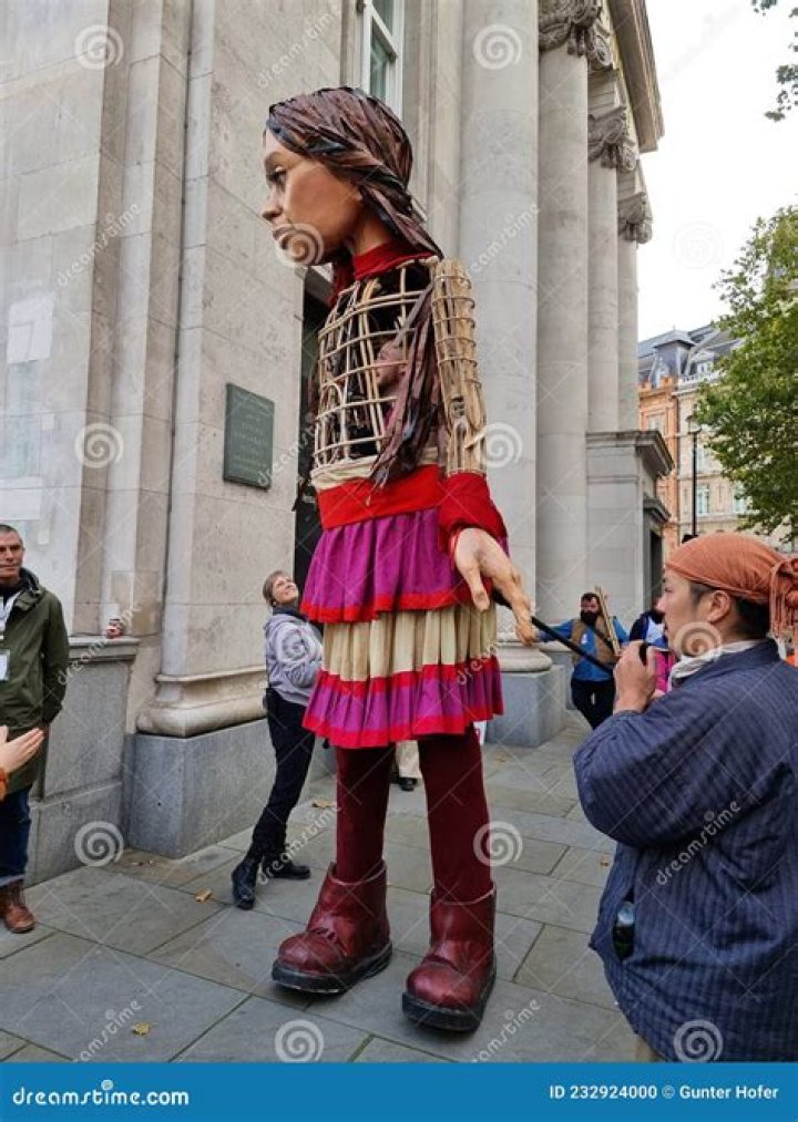 Syrian refugee giant puppet 'Little Amal' returns to Kent ITV News