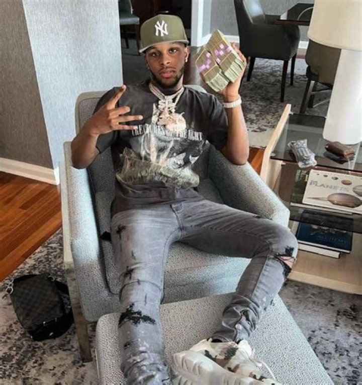Toosii Net Worth 2023 Salary, Cars, Career, Bio